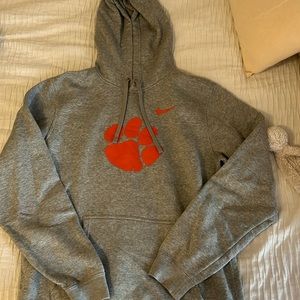 NWOT Clemson Nike hoodie